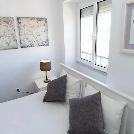 Near Principe Real & Avenida Da Liberdade - Ttl308 Appartamento *